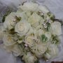 stem flowers white bouquet with jewels