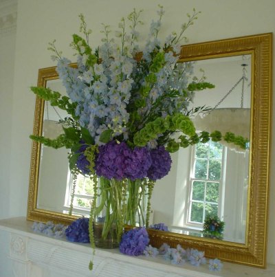 stem_flowers_beauberry_house_fireplace
